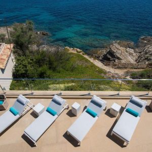 Villa Charles, Presqu’île Saint-Tropez, Côte D’Azur, France